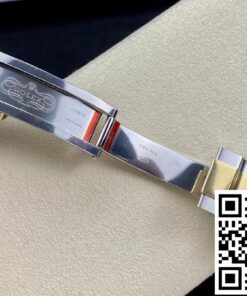 Replica Rolex Cosmograph Daytona M116523 Clean Factory White Dial 2