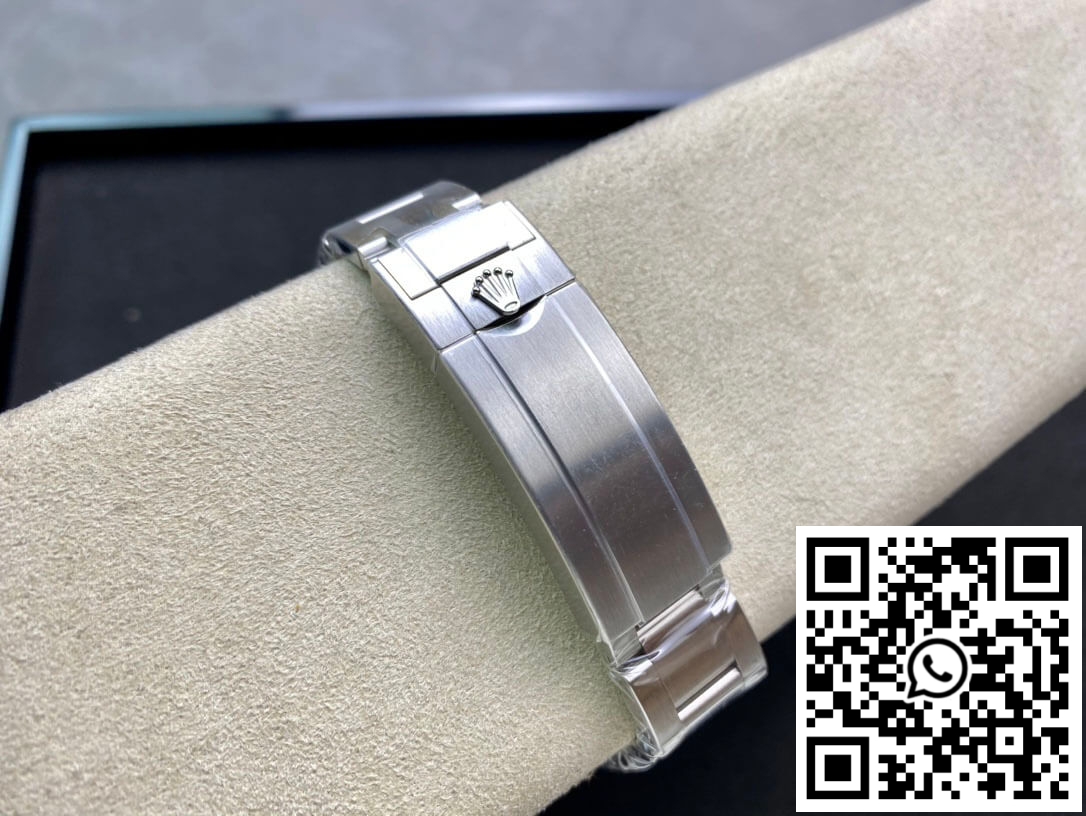 Replica Rolex Submariner 116610Ln-97200 Clean Factory V4 Black Dial 2 Replica Rolex Submariner 116610Ln-97200 Clean Factory V4 Black Dial 2