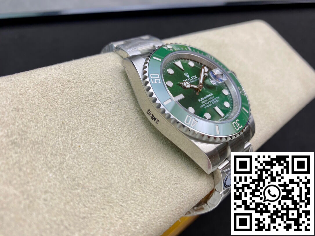 Replica Rolex Submariner 116610Lv-97200 Clean Factory V4 Green Dial 10 Replica Rolex Submariner 116610Lv-97200 Clean Factory V4 Green Dial 10