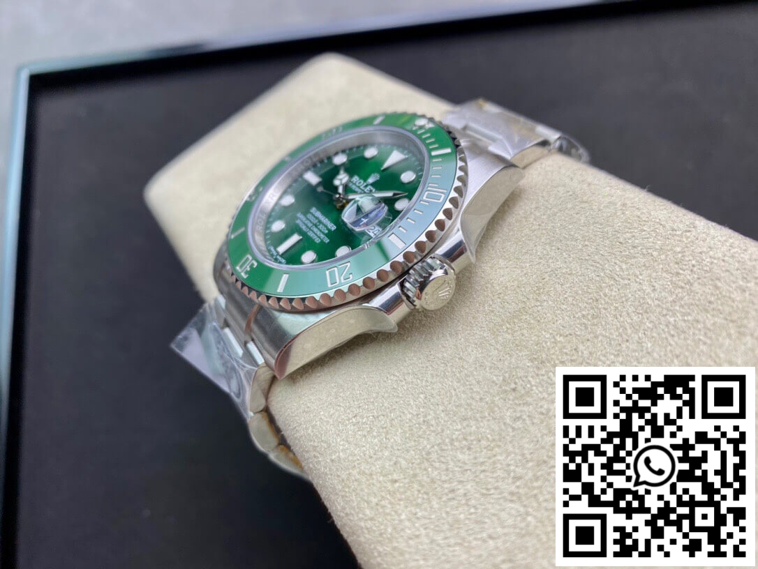 Replica Rolex Submariner 116610Lv-97200 Clean Factory V4 Green Dial 11 Replica Rolex Submariner 116610Lv-97200 Clean Factory V4 Green Dial 11