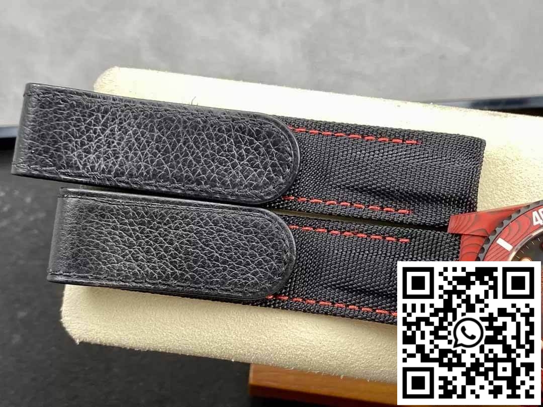 Replica Rolex Submariner Vs Factory Red Carbon Fiber Case 2 Replica Rolex Submariner Vs Factory Red Carbon Fiber Case 2