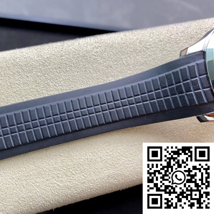 Replica Patek Philippe Aquanaut 5167A-001 3K Factory Black Strap 2 Replica Patek Philippe Aquanaut 5167A-001 3K Factory Black Strap 2