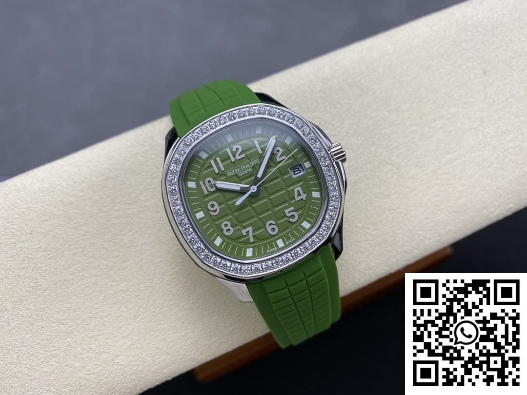 Replica Patek Philippe Aquanaut 5267-200A-011 Gr Factory Date Display 6 Replica Patek Philippe Aquanaut 5267-200A-011 Gr Factory Date Display 6