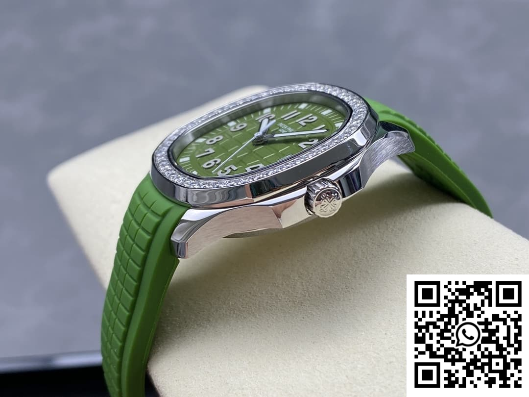 Replica Patek Philippe Aquanaut 5267-200A-011 Gr Factory Date Display 9 Replica Patek Philippe Aquanaut 5267-200A-011 Gr Factory Date Display 9