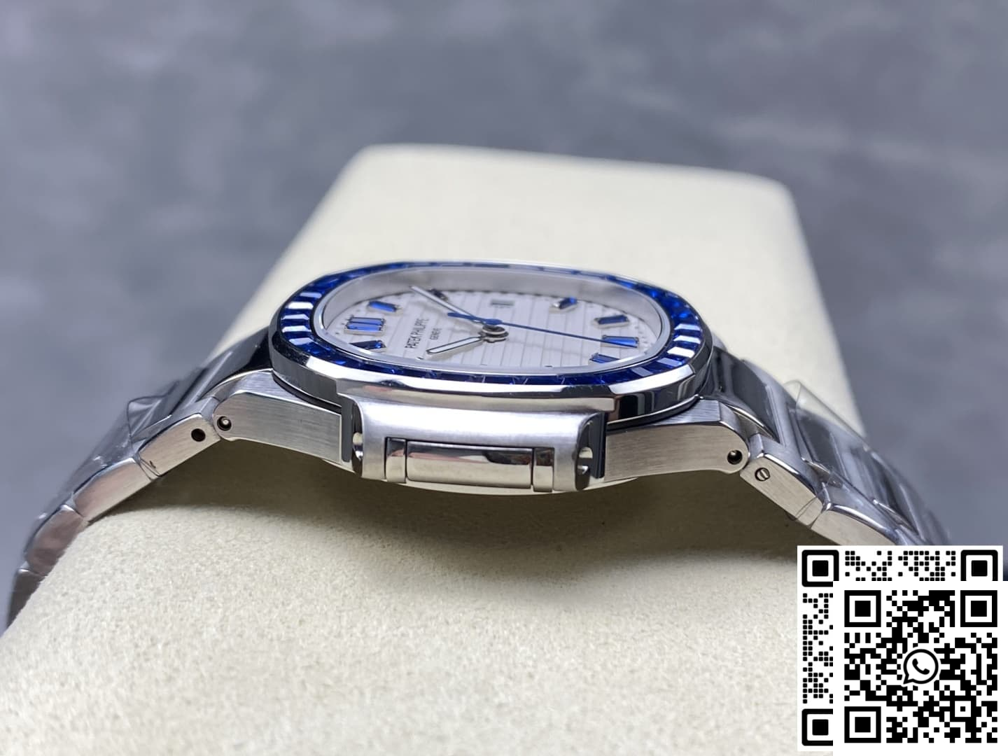 Replica Patek Philippe Nautilus 5711 Gr Factory White Dial 8 Replica Patek Philippe Nautilus 5711 Gr Factory White Dial 8