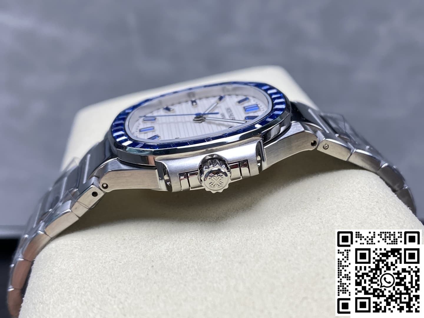 Replica Patek Philippe Nautilus 5711 Gr Factory White Dial 9 Replica Patek Philippe Nautilus 5711 Gr Factory White Dial 9