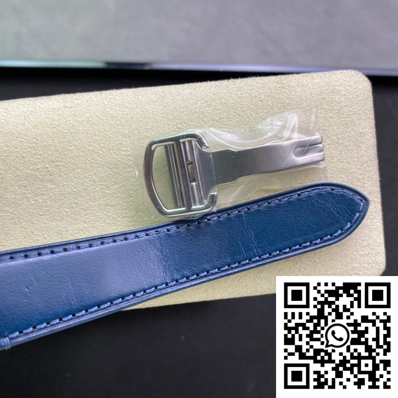 Replica Cartier De Santos Wssa0030 Bv Factory Blue Dial 2 Replica Cartier De Santos Wssa0030 Bv Factory Blue Dial 2