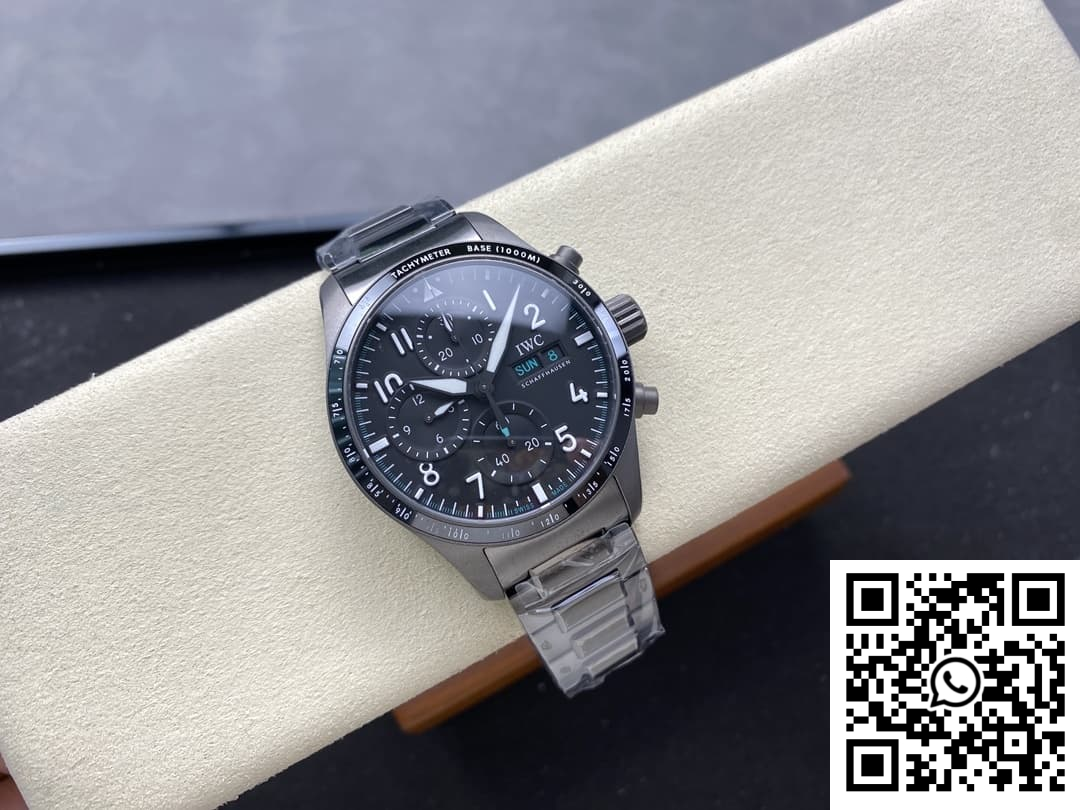 Replica IWC Pilot Iw388307 Bls Factory Week Display Super Clone 6 Replica IWC Pilot Iw388307 Bls Factory Week Display Super Clone 6