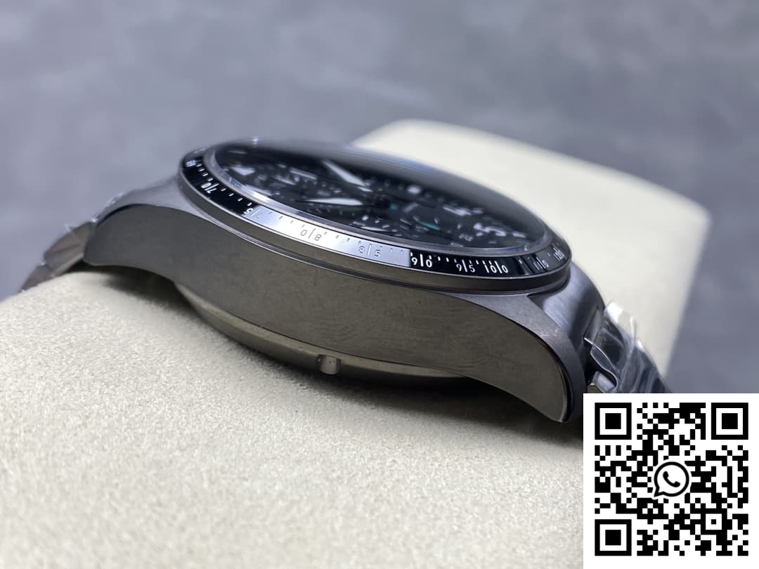 Replica IWC Pilot Iw388307 Bls Factory Week Display Super Clone 7 Replica IWC Pilot Iw388307 Bls Factory Week Display Super Clone 7