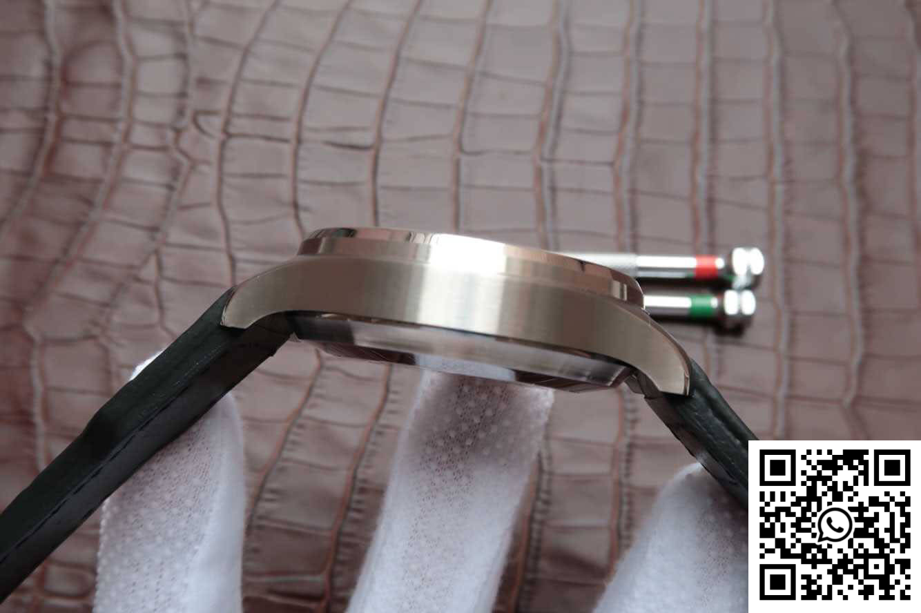 Replica IWC Pilot Iw500912 Zf Factory Black Dial Super Clone 6 Replica IWC Pilot Iw500912 Zf Factory Black Dial Super Clone 6